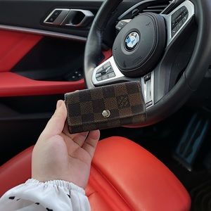 LOUIS VUITTON 4 KEY HOLDER || DAMIER EBENE🤎